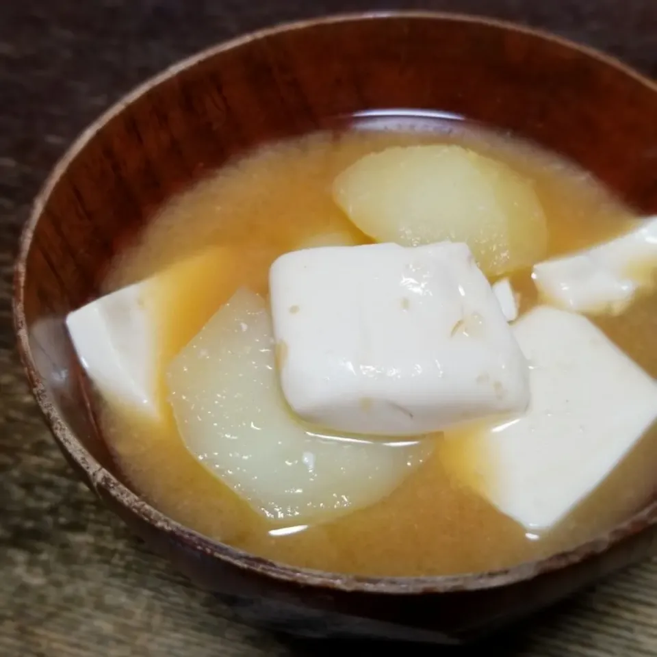 じゃがいもと豆腐の味噌汁|ぱんだのままんさん