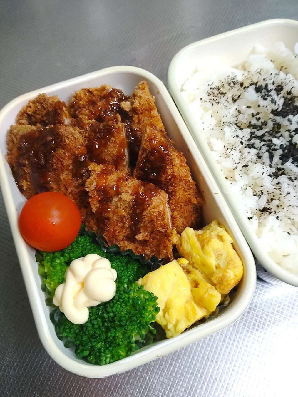 ヒレカツ弁当|ぱんださん