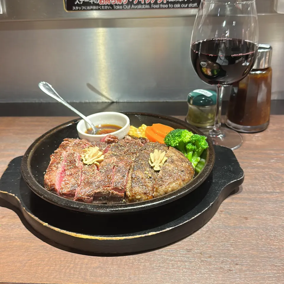 ワイルドステーキ300g トッピングハンバーグ150g ＃いきなりステーキ元住吉店|Hajime Sakaiさん