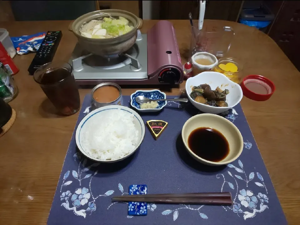 キノコ鍋となす味噌炒め(夕飯)|enarinさん