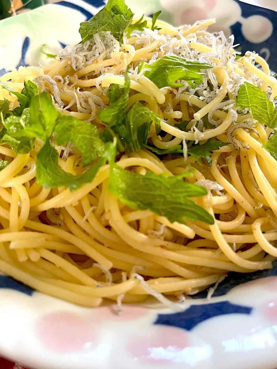 ちりめんと大葉のパスタ🍝|ささるみさん