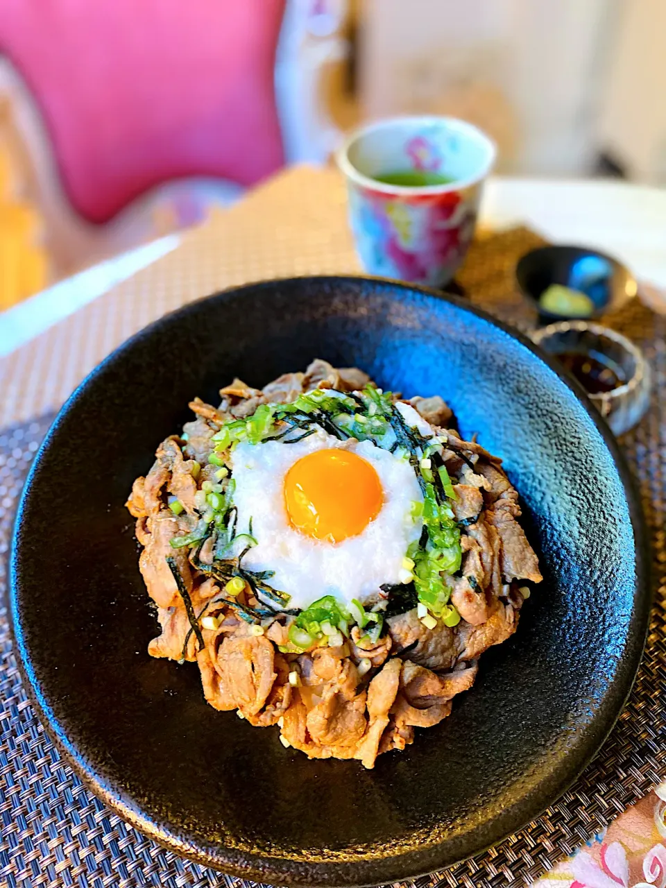 Snapdishの料理写真:とろろ〜🐷丼　(山葵ポン酢)😁|🐶dekochoro🐶さん