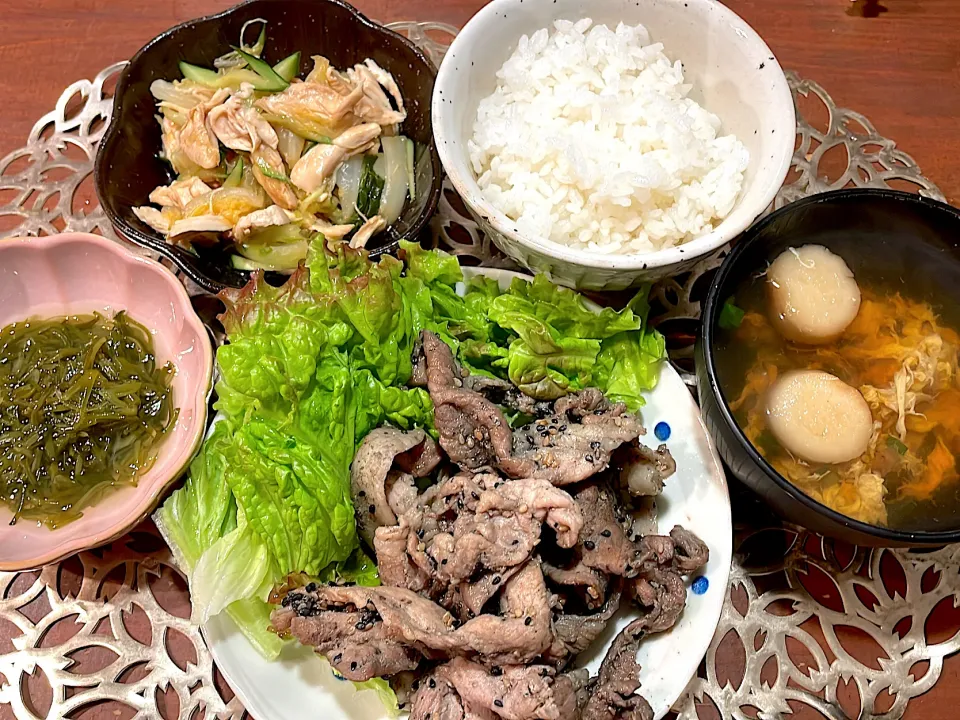 Snapdishの料理写真:豚肉のごまごま焼き定食|hitomiさん