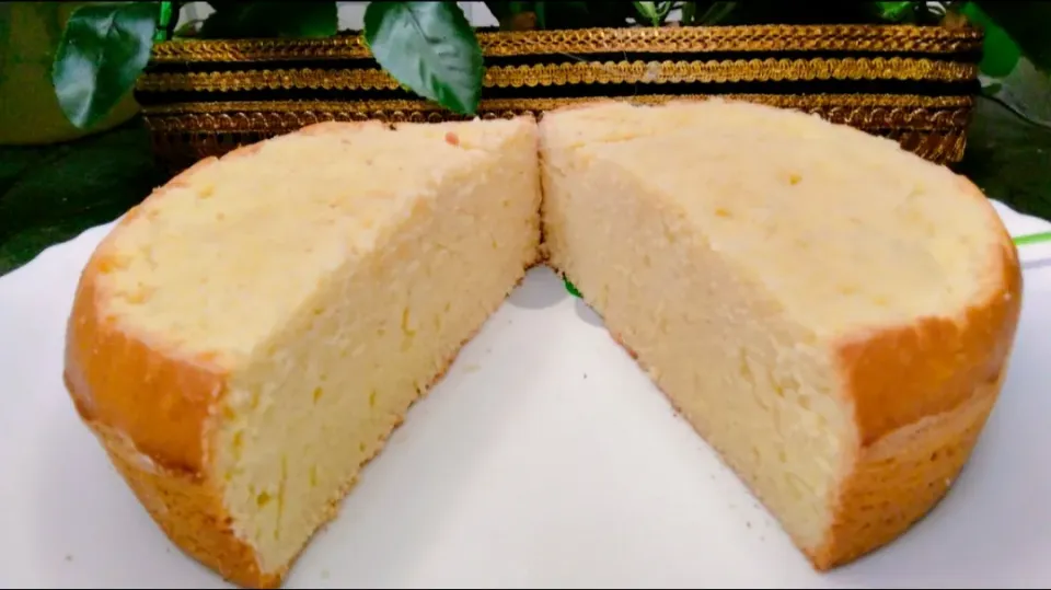 Vanilla sponge cake base|Mrs.Tandoori Channelさん