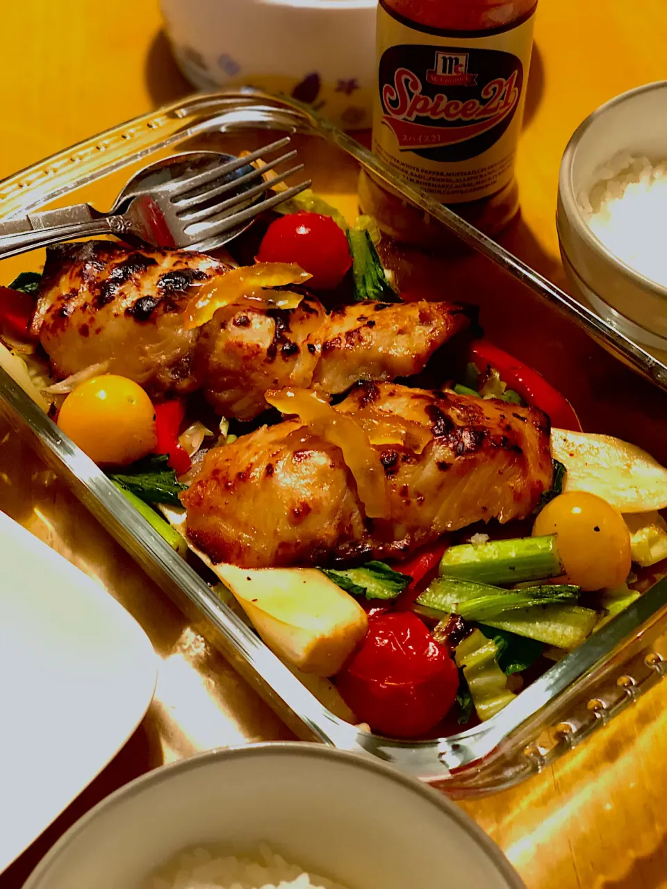 Snapdishの料理写真:柚子香るさわらの西京焼きと野菜焼き|さらっと🍀さん