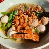 ก๋วยเตี๋ยวน้ำใส|SURADACH UNUNさん