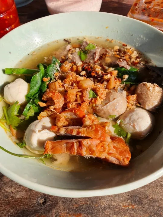 ก๋วยเตี๋ยวน้ำใส|SURADACH UNUNさん