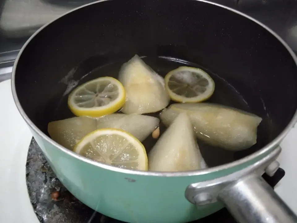 洋梨のレモンワイン煮|にんにくと唐辛子が特に好き❤️(元シャリマー)さん