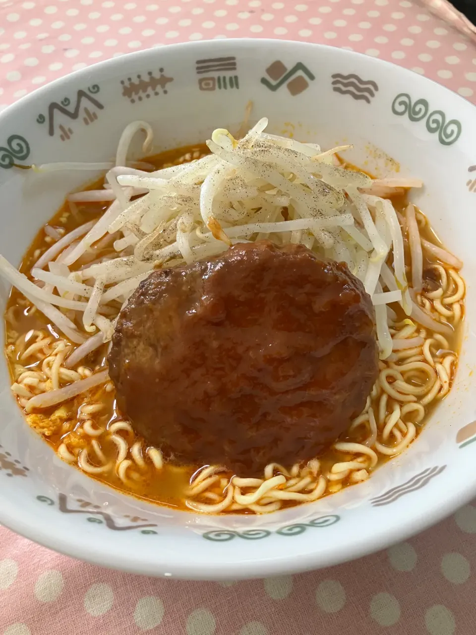 本日のテレワークランチ🍜|リッキーさん