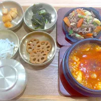 韓国ランチ🍽|terumi⋆꙳さん