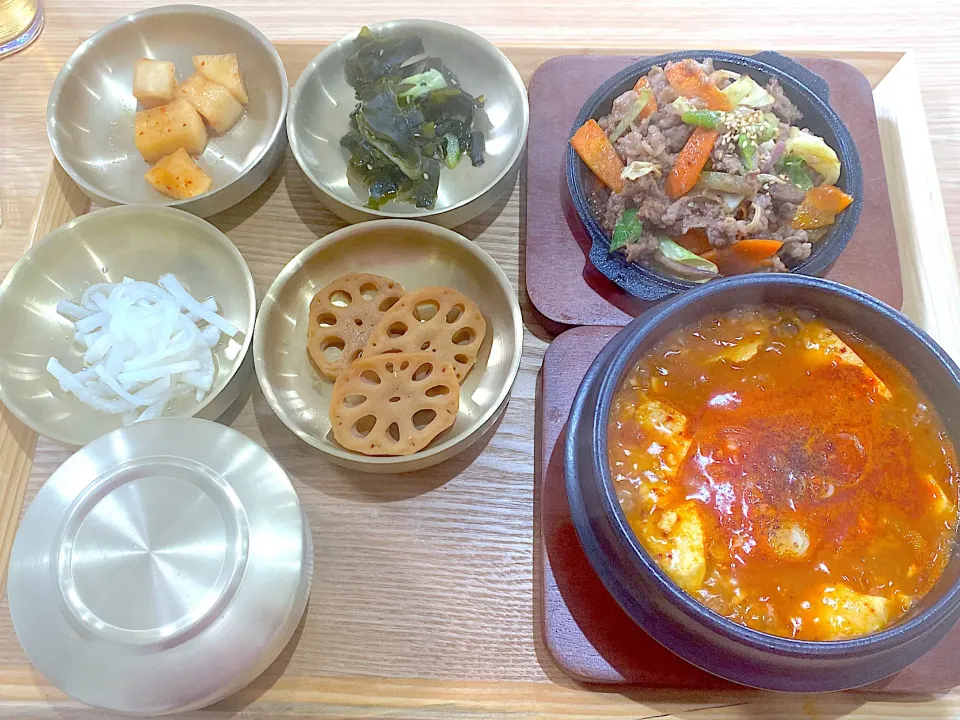 韓国ランチ🍽|terumi⋆꙳さん