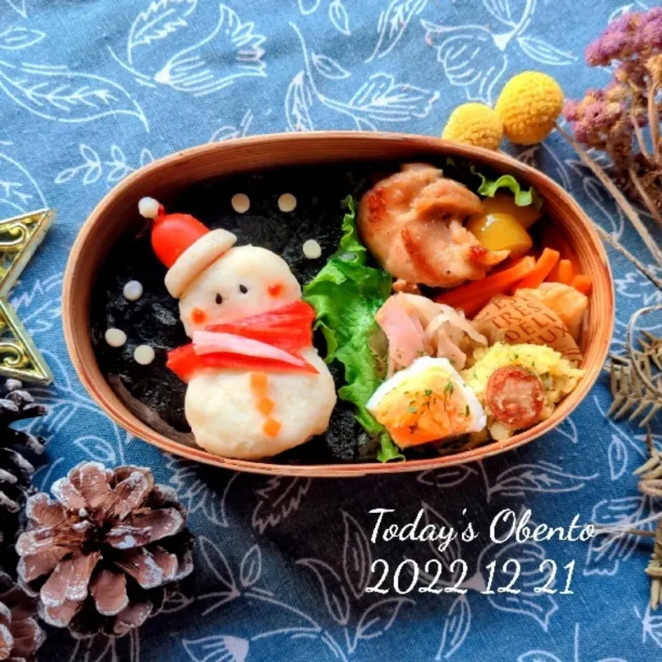 クリスマス弁当🎄
雪だるまマッシュポテト⛄|さらママさん