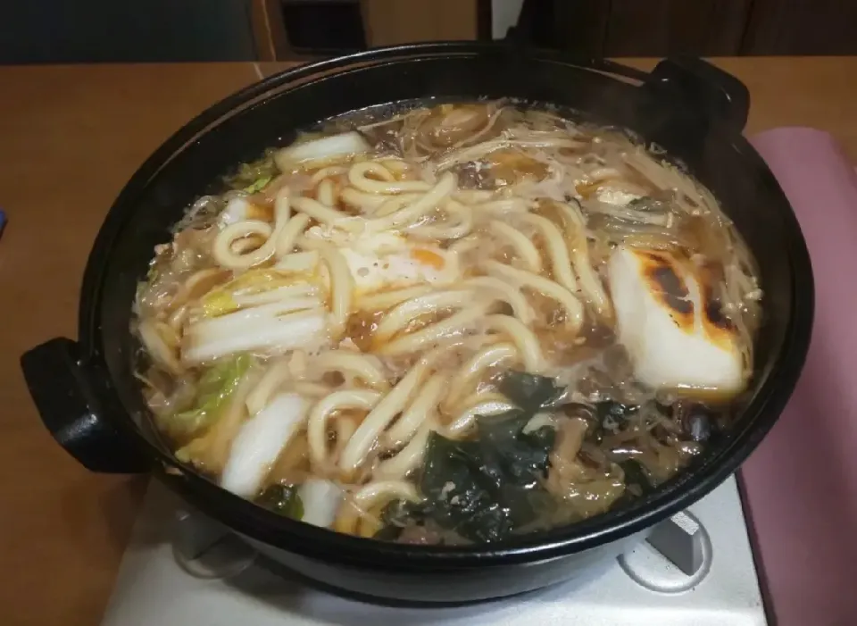 すき焼きうどん(昼飯)|enarinさん