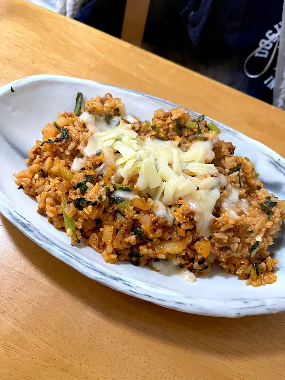 大豆ミートと大根菜のスパイシーチャーハン|めぐみさん