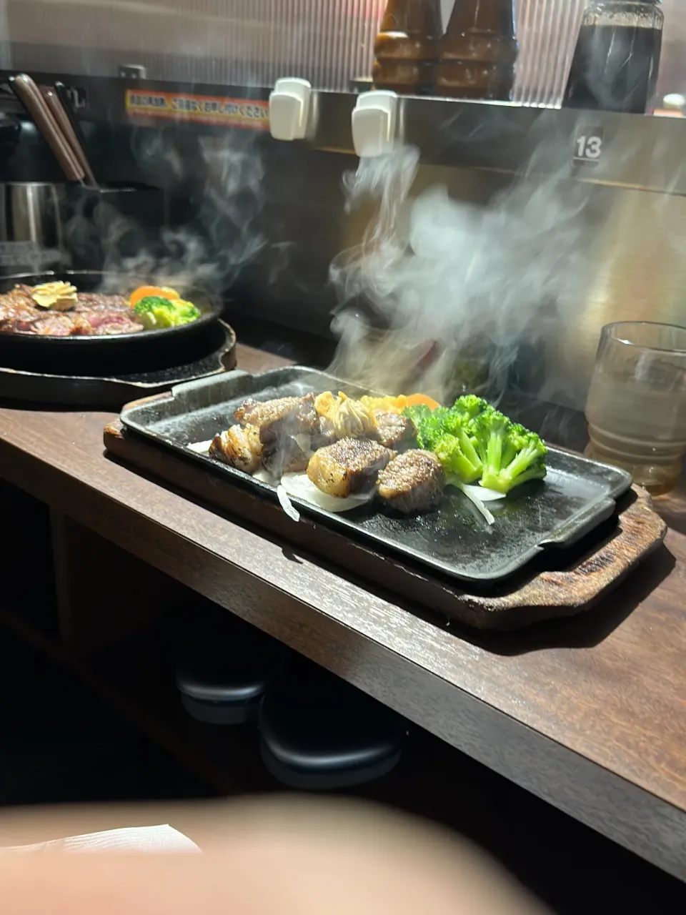 Snapdishの料理写真:和牛リブ　乱切り150g ワイルドステーキ300g ＃いきなりステーキ元住吉店|Hajime Sakaiさん