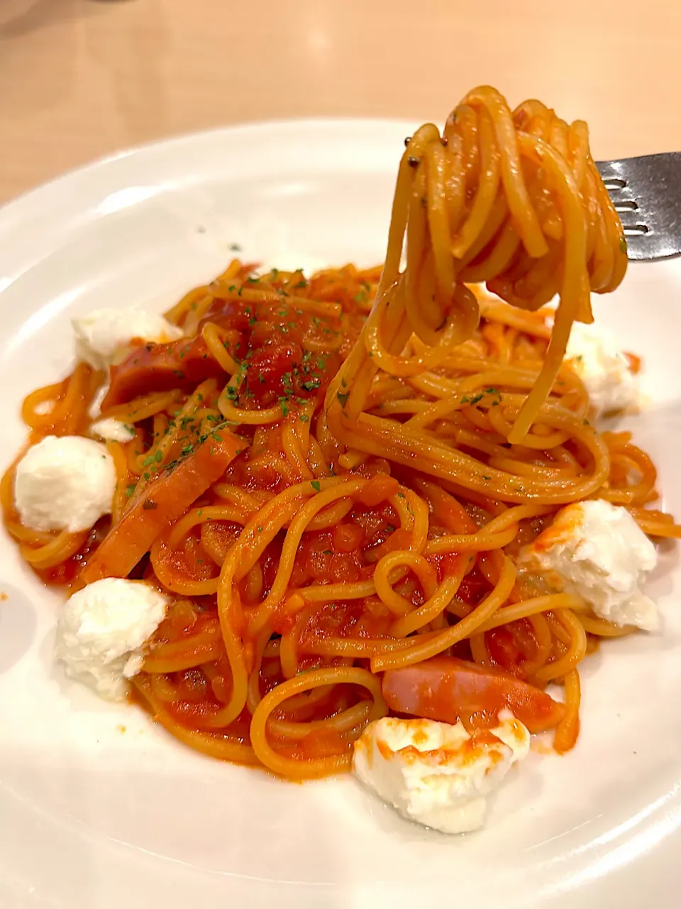 ガストのパスタ🍝|wada mayumiさん