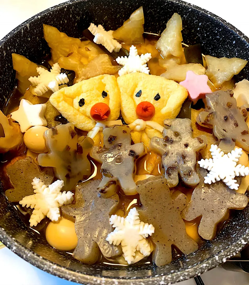 Snapdishの料理写真:クリスマスおでん🍢|みっこちゃんさん