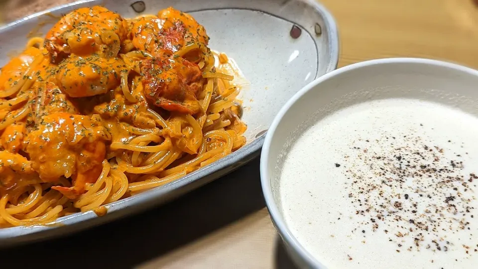 海老のトマトクリームパスタ🦐🍅
かぶのポタージュ|びりーさん