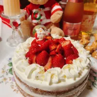 Snapdishの料理写真:クリスマスケーキ🍓🎄🔔|きえさん