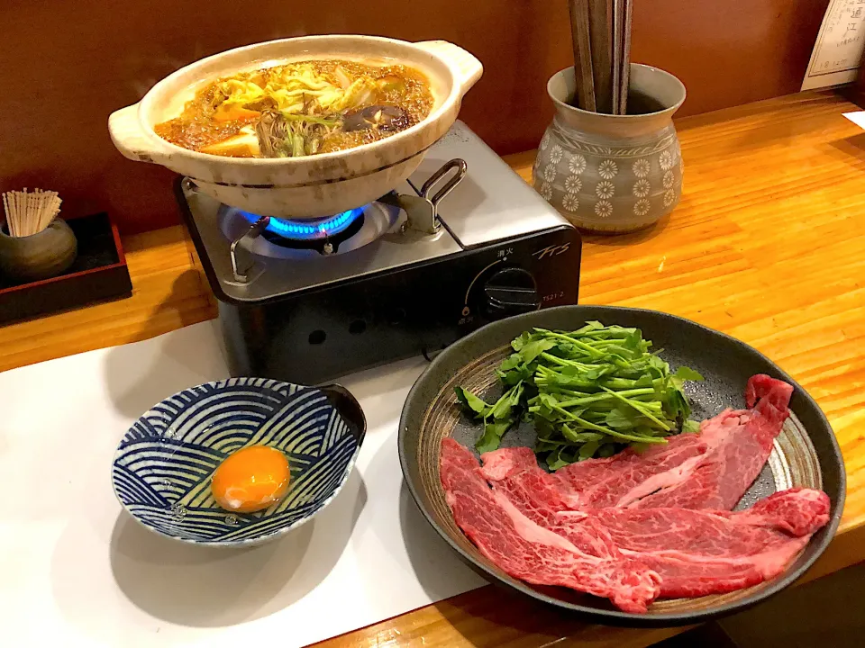 Snapdishの料理写真:牛すき風セリ鍋|JINJINさん