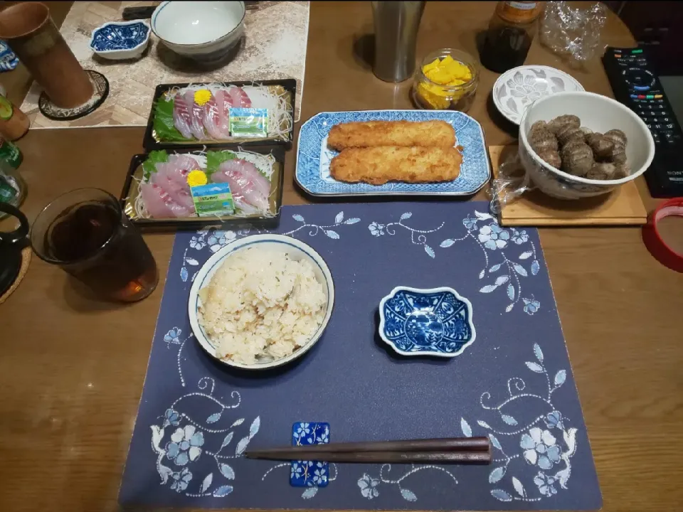 あさりの炊き込み御飯とすずきのお造り(夕飯)|enarinさん