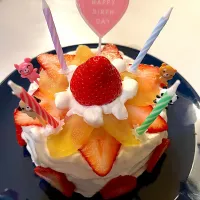 Snapdishの料理写真:誕生日ケーキ|chieさん