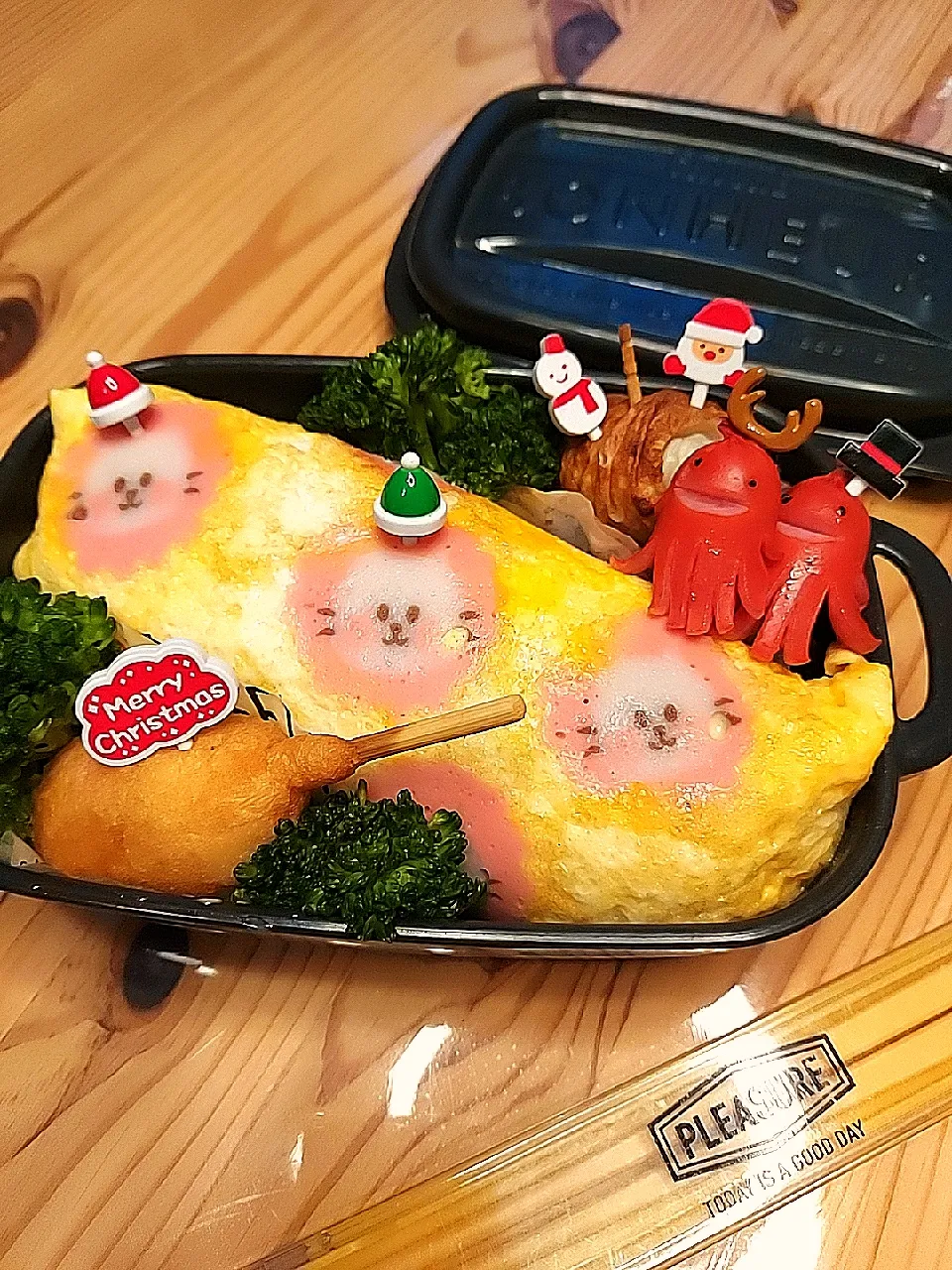 Snapdishの料理写真:2022.12.24 娘弁当🍱|あずきラテさん