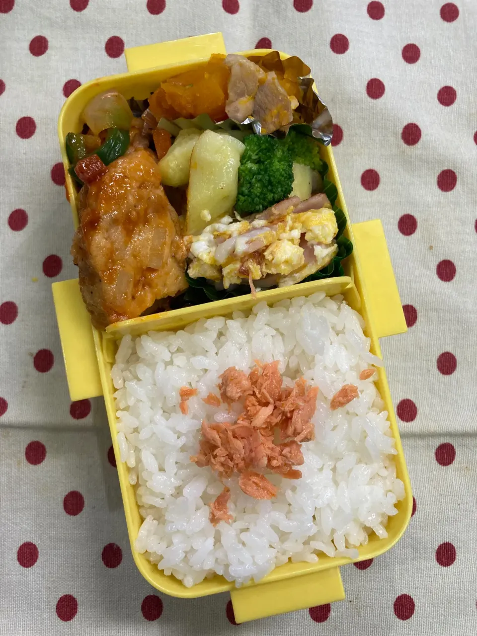 12月23日 娘のみのお弁当🍱|sakuramochiさん