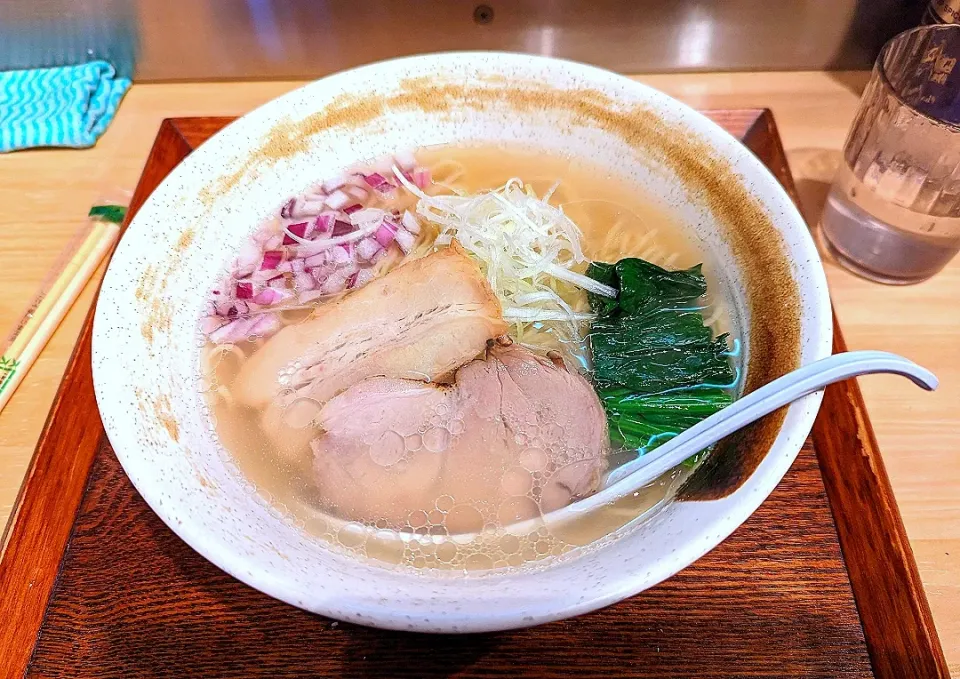 塩らぁ麺@貝出汁らぁ麺みぎわ　大宮南銀|watarunさん