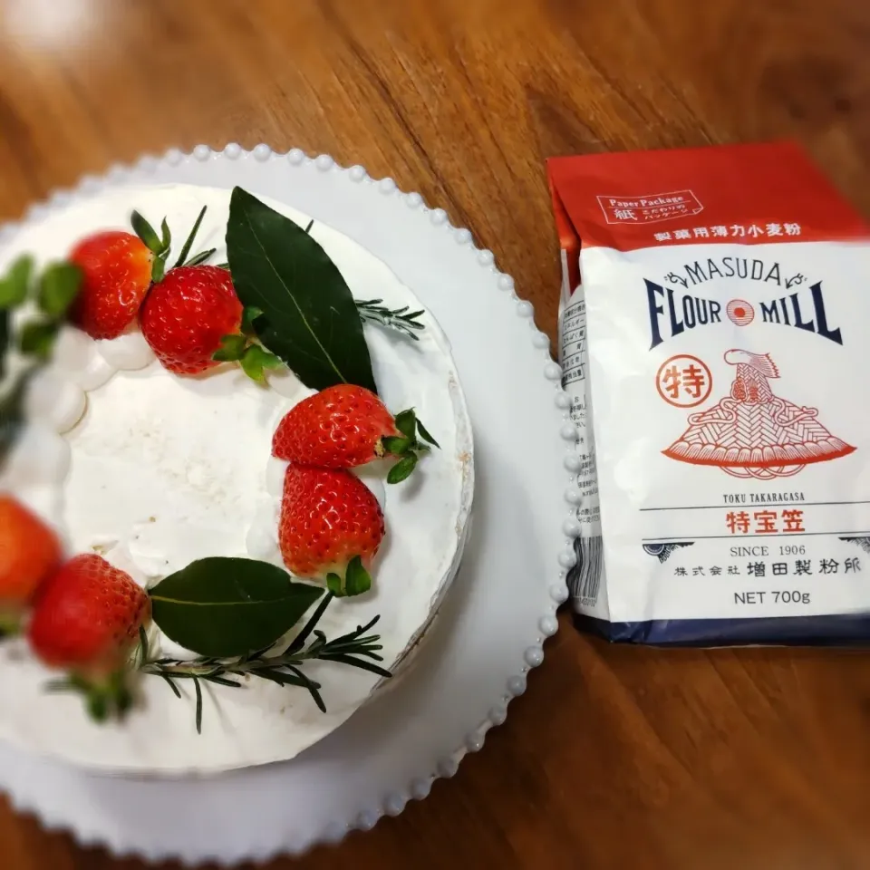 Snapdishの料理写真:クリスマスケーキ🎄|いりごまさん