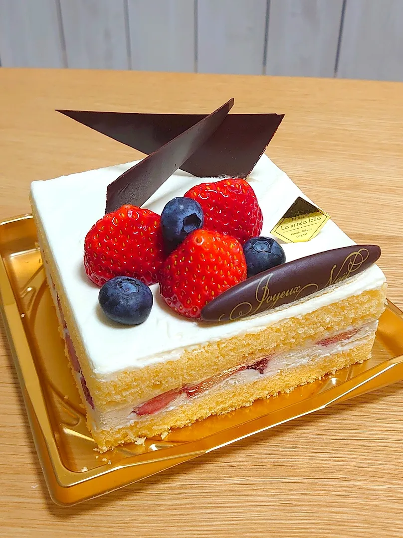 Patisserie Les Annees Follesのガトーシャンティフレーズ|すーさん