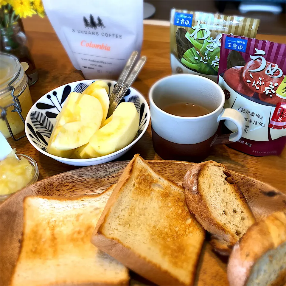 ブランチに梅昆布茶|じゅんさんさん