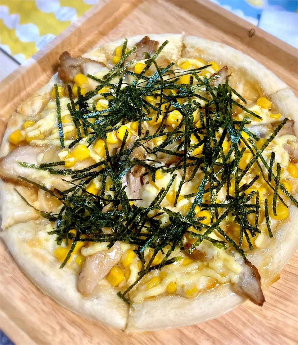 Snapdishの料理写真:照り焼きチキンピザ🍕|さくらさん