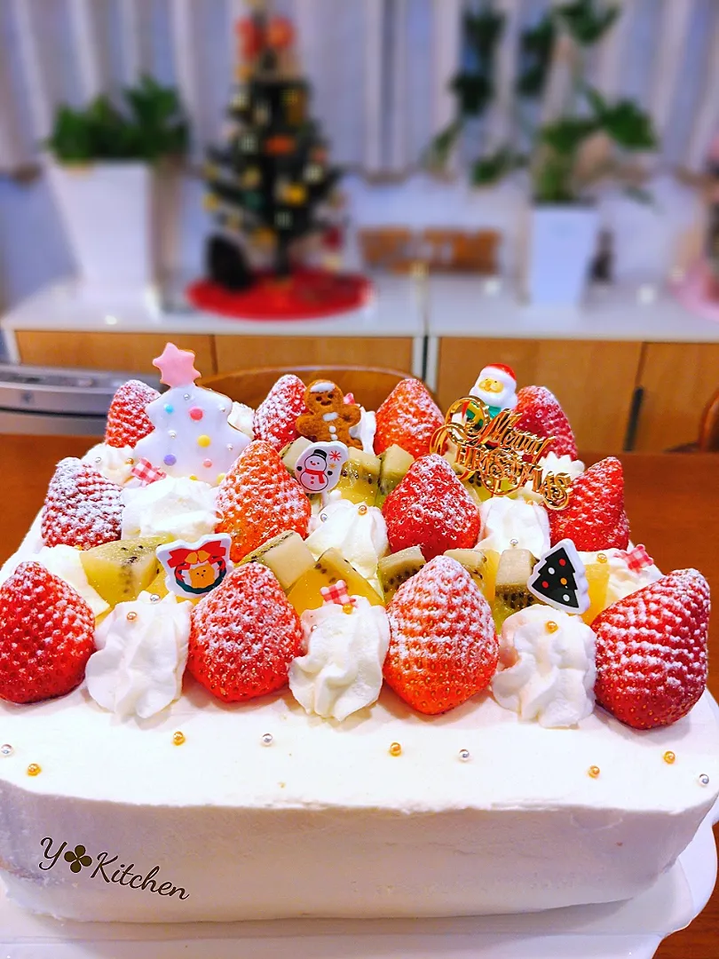 MarryXmas☆彡
15人用サイズ。クリスマス会が終わってから皆で分けて食べる予定です～( ⸝•ᴗ•⸝)੭⁾⁾♡|yuriさん