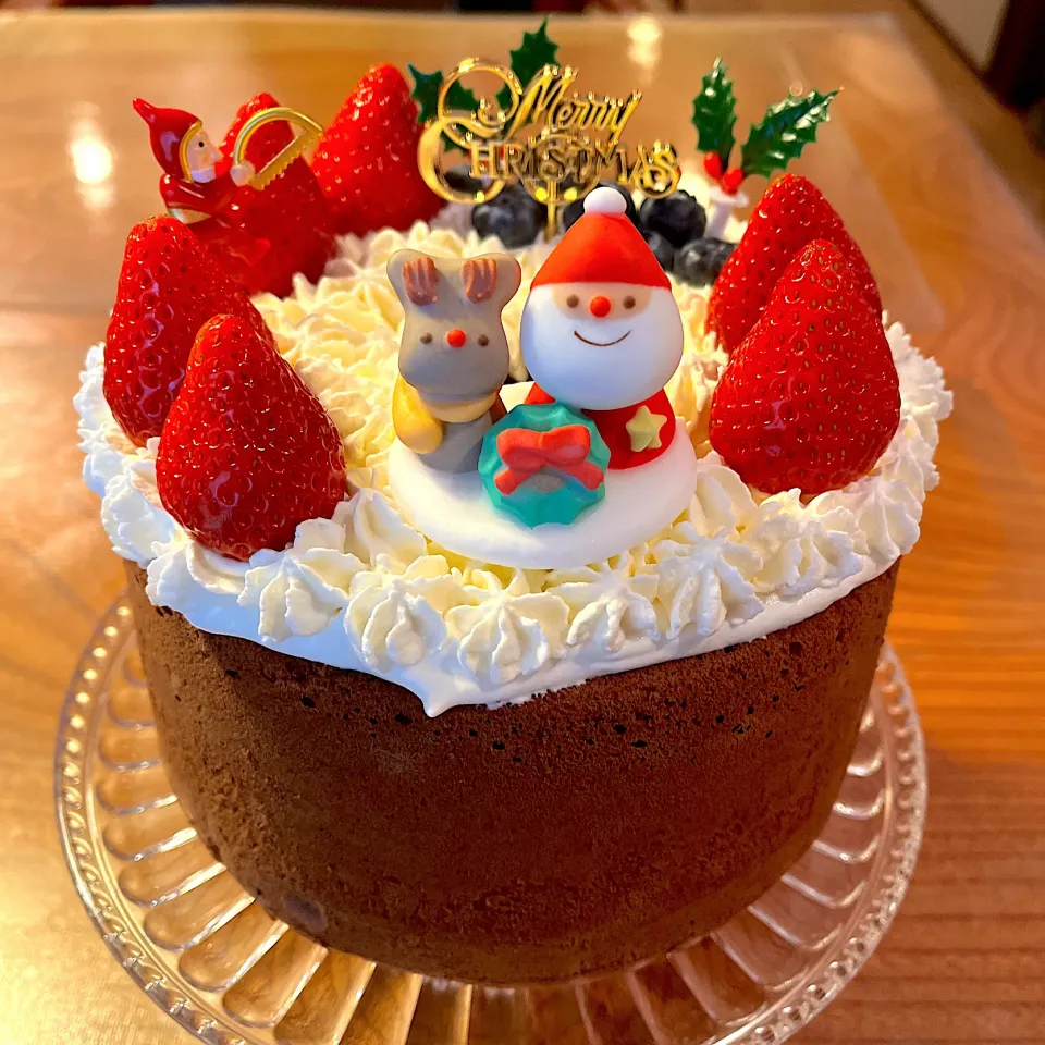 Snapdishの料理写真:クリスマスチョコレートシフォンケーキ|かぼちゃんさん