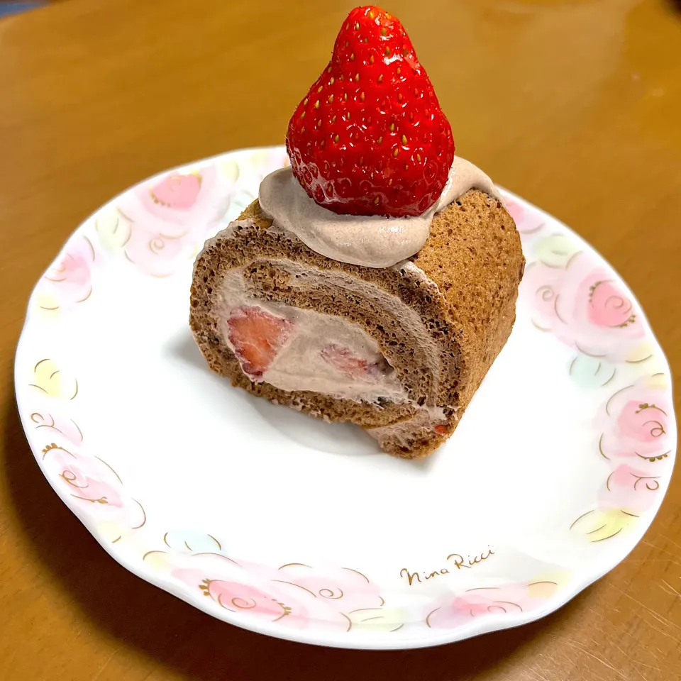 Snapdishの料理写真:クリスマスケーキ🎄|りこさん