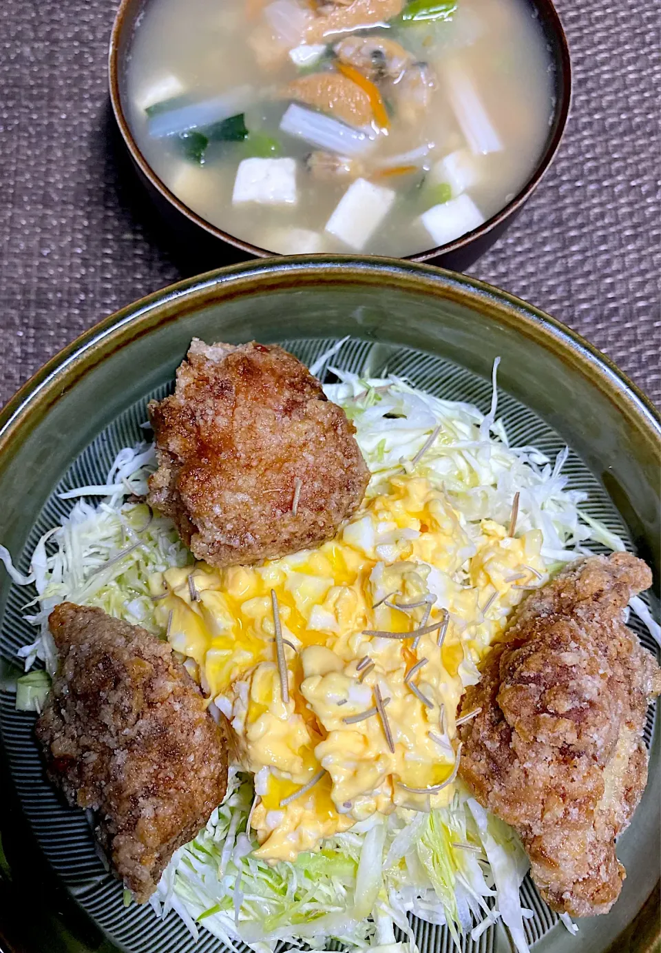 チキン竜田丼|すくらんぶるえっぐさん