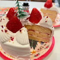 Snapdishの料理写真:クリスマスケーキ🎅|tommmさん