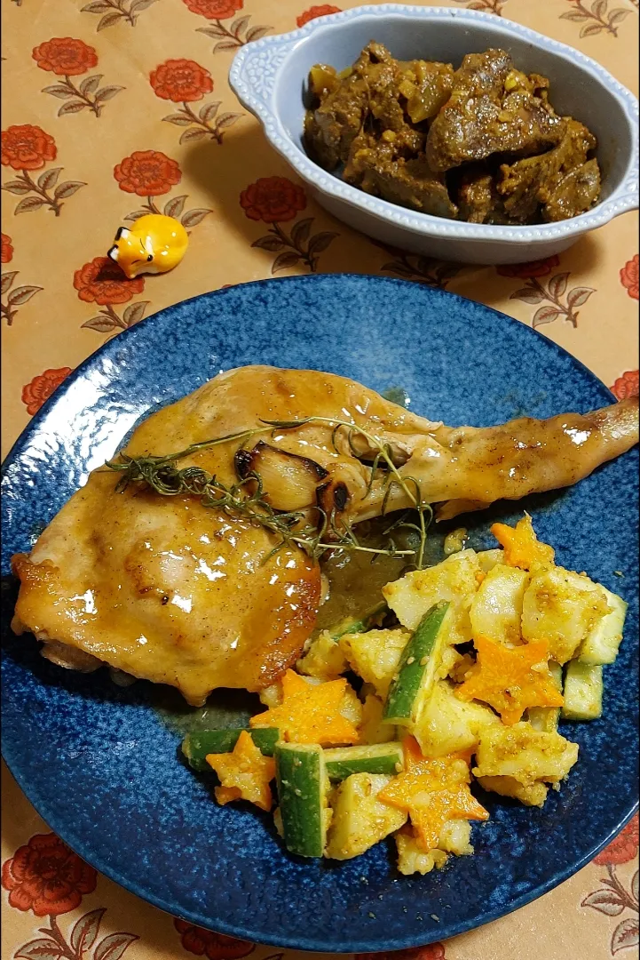 Snapdishの料理写真:たかさんのフルーツソースでローストチキンオレンジソース！🍗🍊|きつねさん