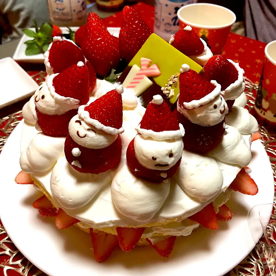 サンタさんのクリスマスケーキ🎂🤶|さらっと🍀さん