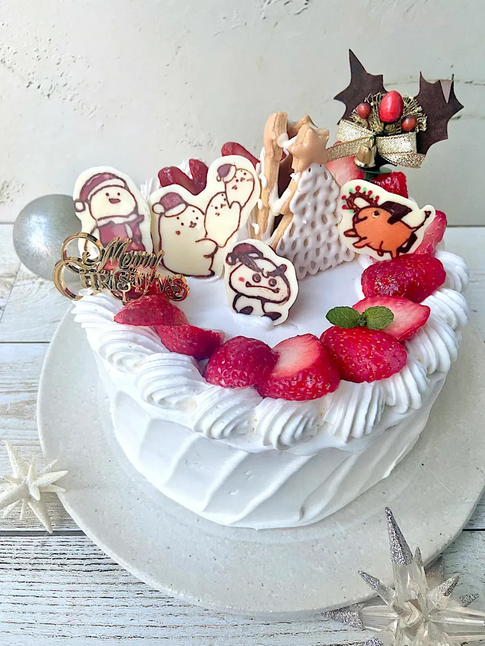 Snapdishの料理写真:わが家のクリスマスケーキ🍰|hari-co ＊ はりこさん