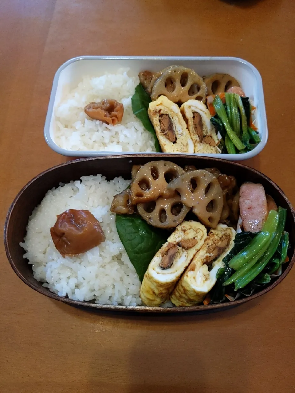 Snapdishの料理写真:豚肉れんこん照焼・う巻き（風）弁当|こうさん