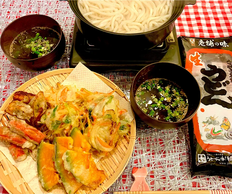 うどん本陣山田家の讃岐うどんで釜揚げ✨|ひろりんさん