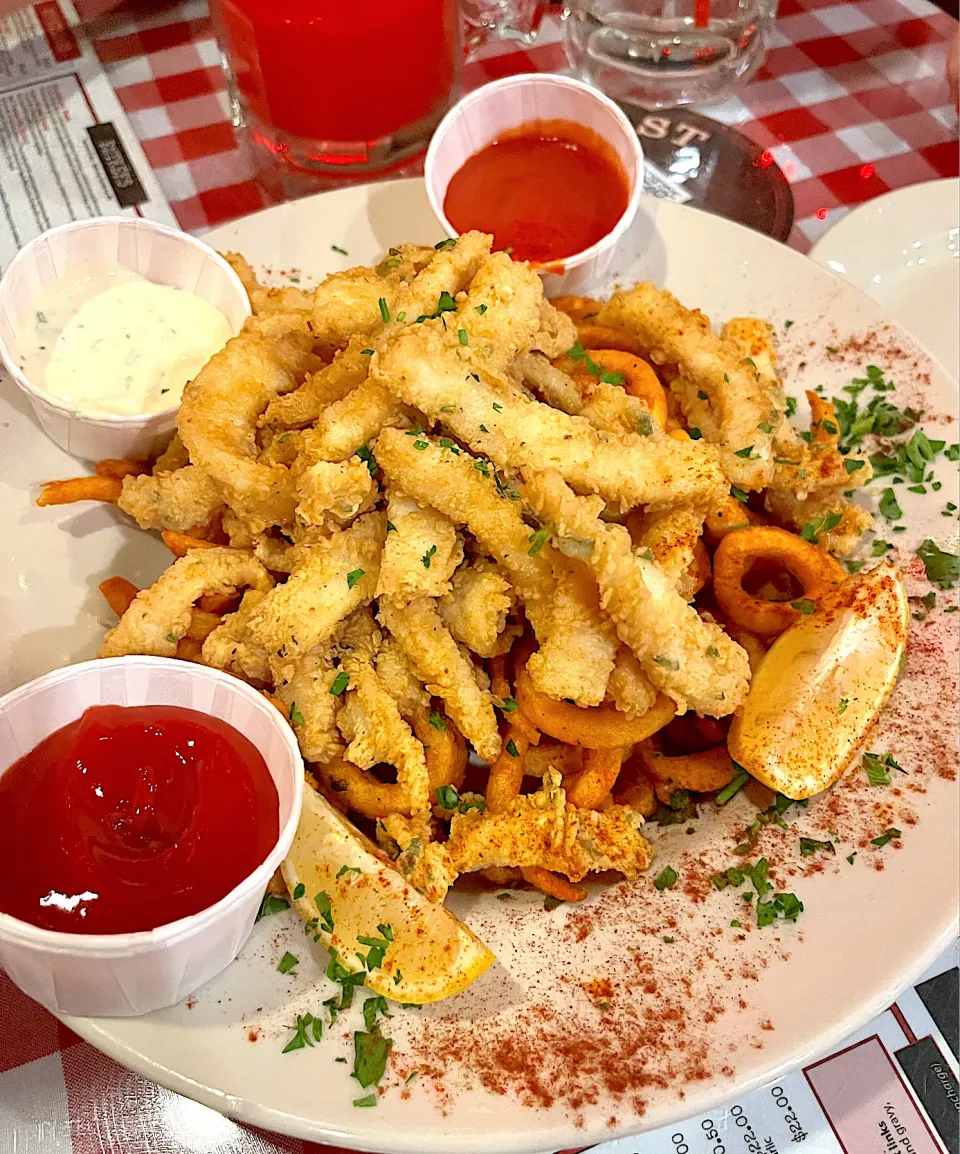 Calamari and curly fries|🌺IAnneさん