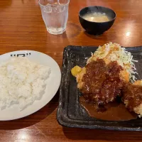 Snapdishの料理写真:カニクリームコロッケ定食|5take0さん