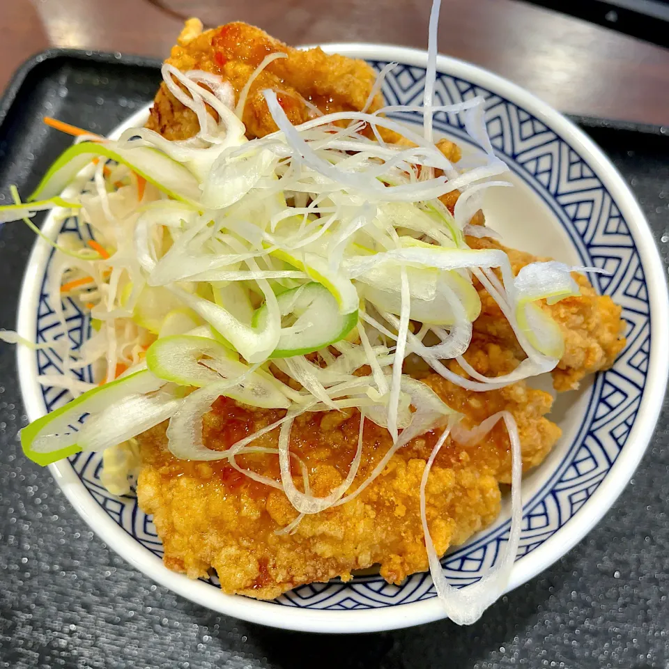 Snapdishの料理写真:油淋鶏から揚げ丼|T. Wonderさん