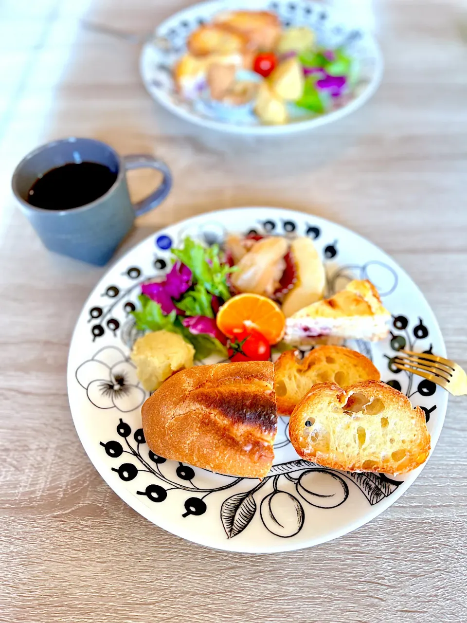 Snapdishの料理写真:クリスマスの残りでお昼ごはん|リンリンさん