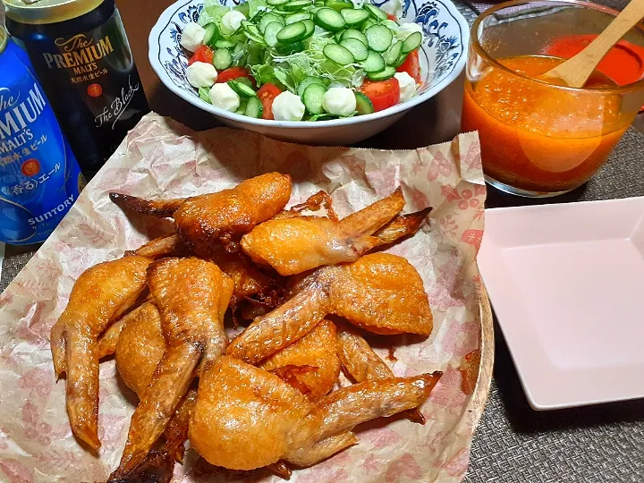 鶏手羽先グリル
サラダ🥗
にんじんドレッシング🥕|びせんさん