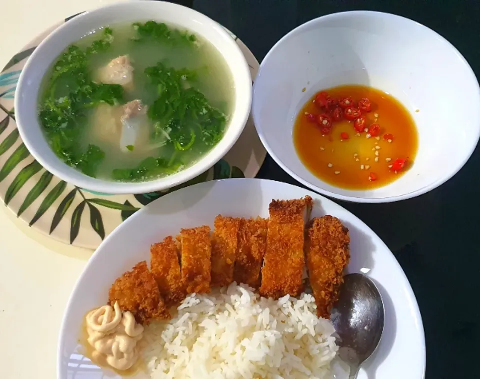 Pork chop rice 😋😍💕🤤🍽
watercress soft bone soup with dried scallops|🌷lynnlicious🌷さん