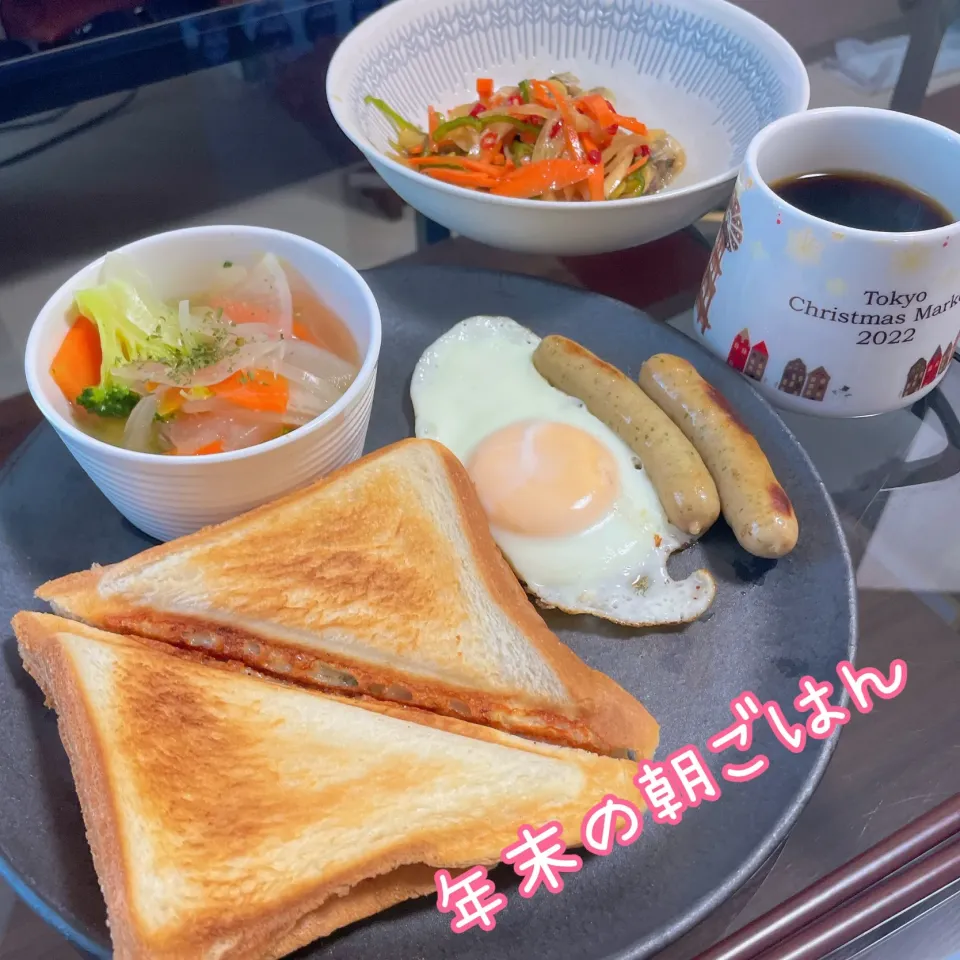 年末の朝ごはん🥪ホットサンド|emahaさん